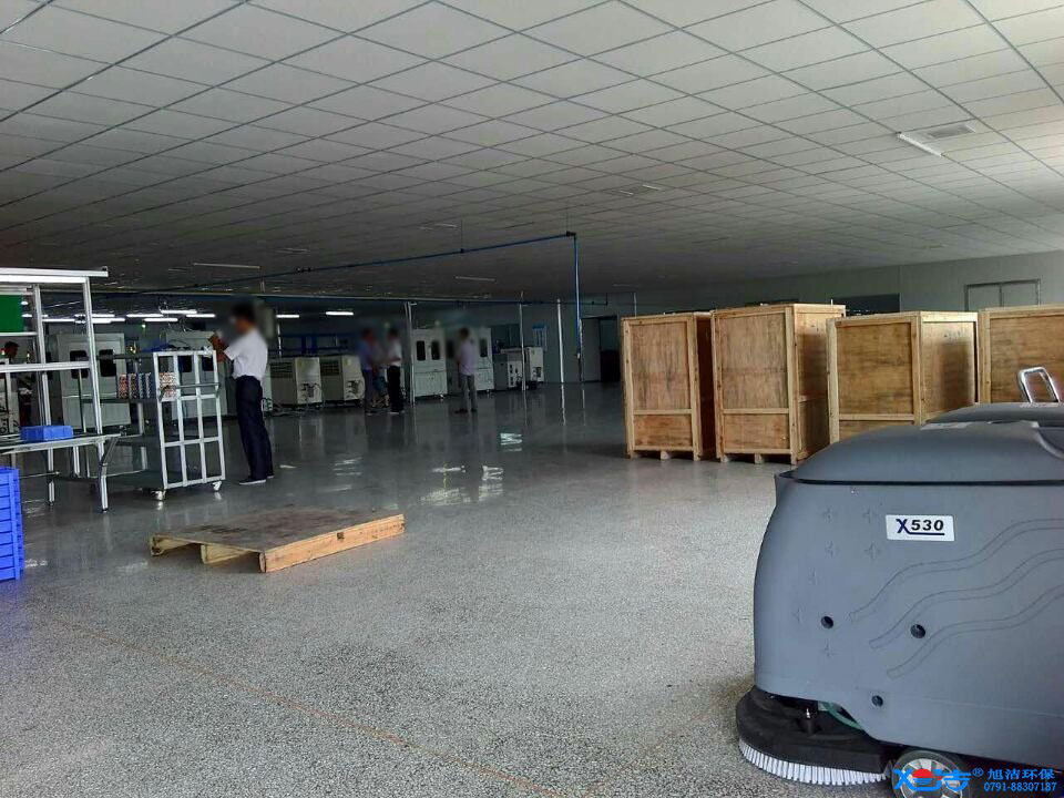 旭潔洗地機在手，工業(yè)廠房地面清潔